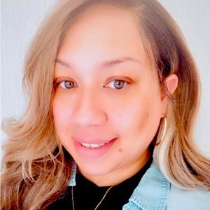 Meet your Posher, Monica